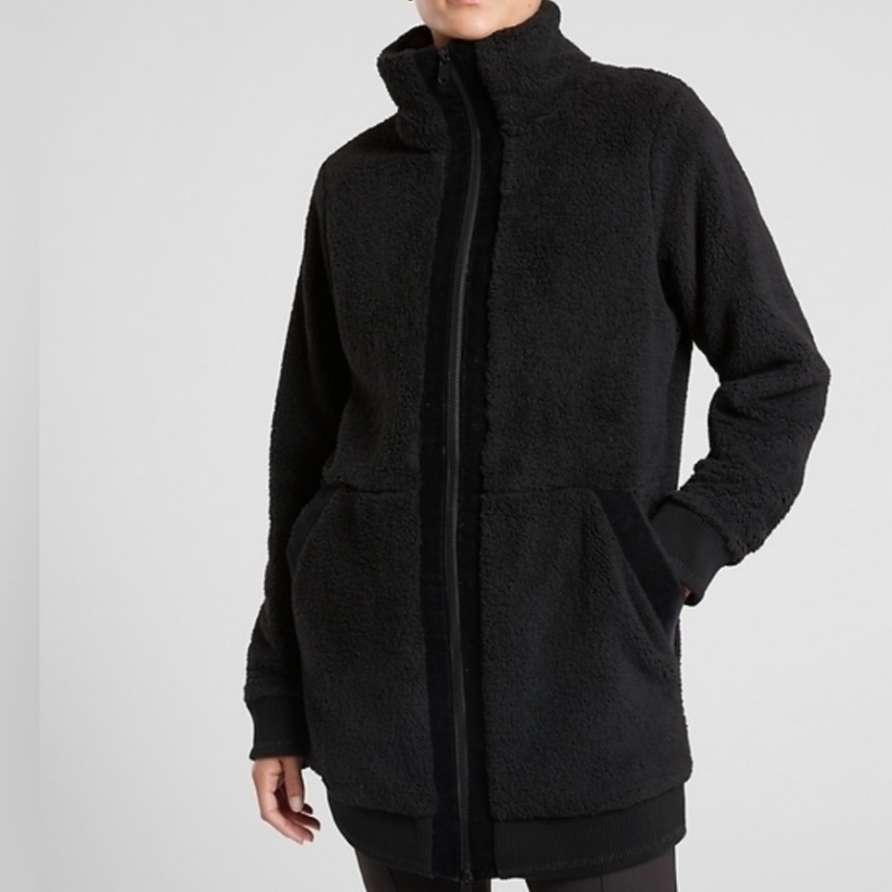 Athleta Tugga Coat Jacket L Black Fleece Long Line Zip Women's